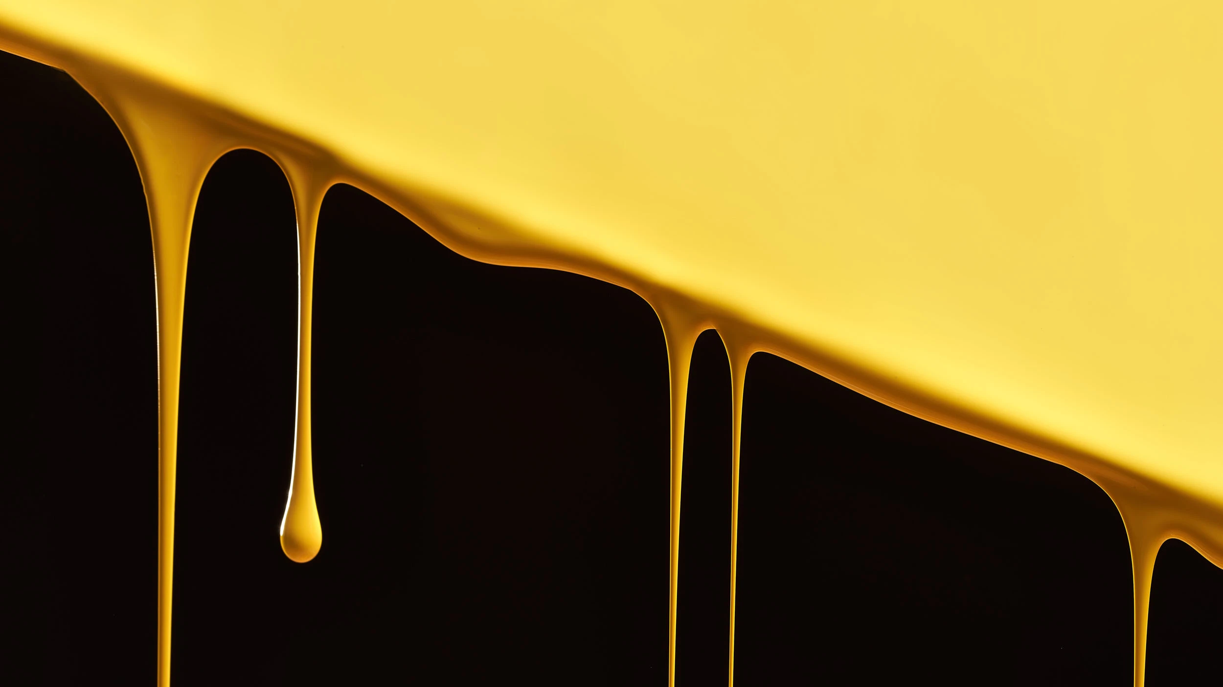 Paint Drips — commercial product photography by Mark Bowers